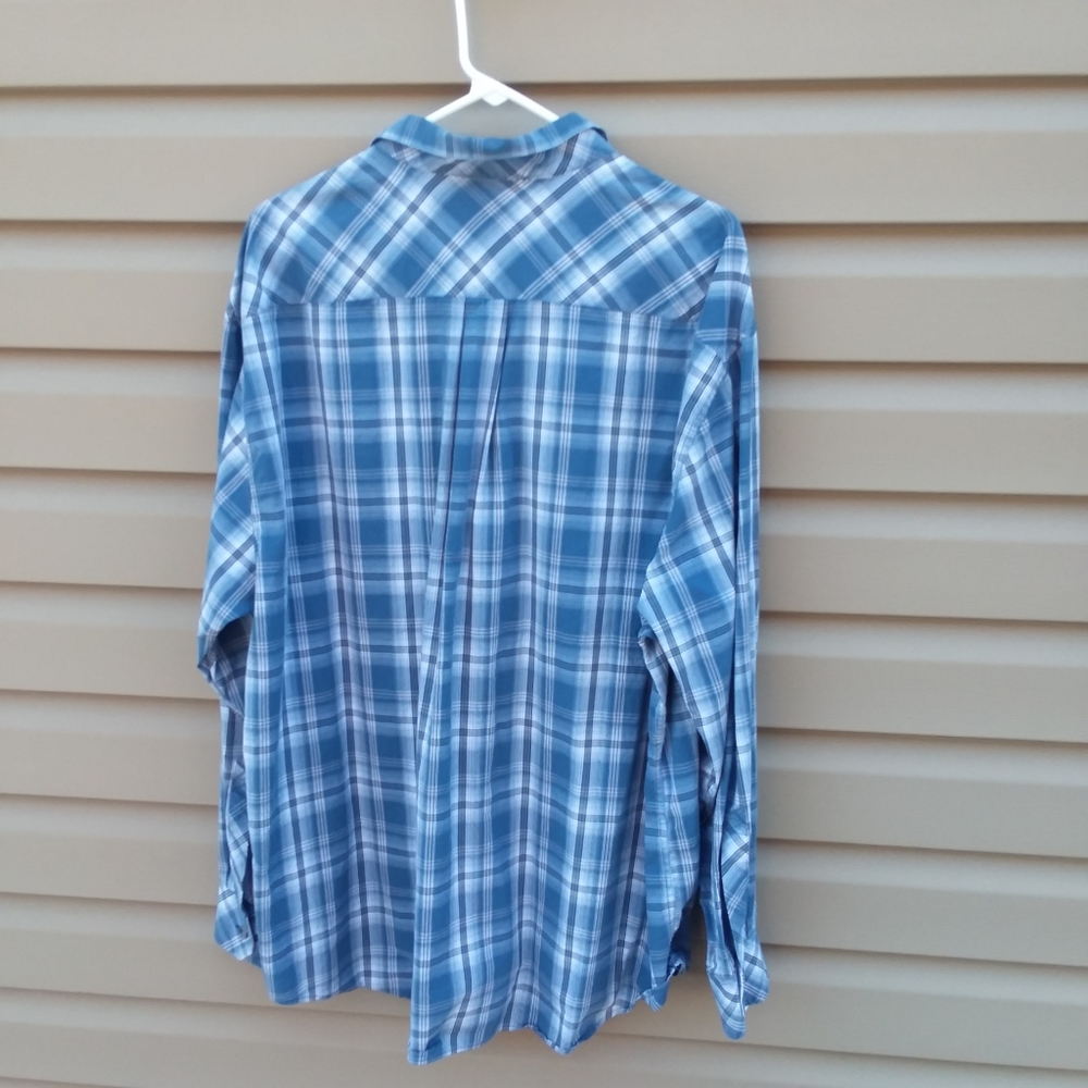 Cabela's XXL Blue White Plaid Shirt - Picture 4 of 4